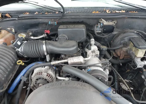 1997 Chevrolet C1500 Fleetside W/T z USA, uszkodzony, nr VIN 1GCEC14W1VZ231624